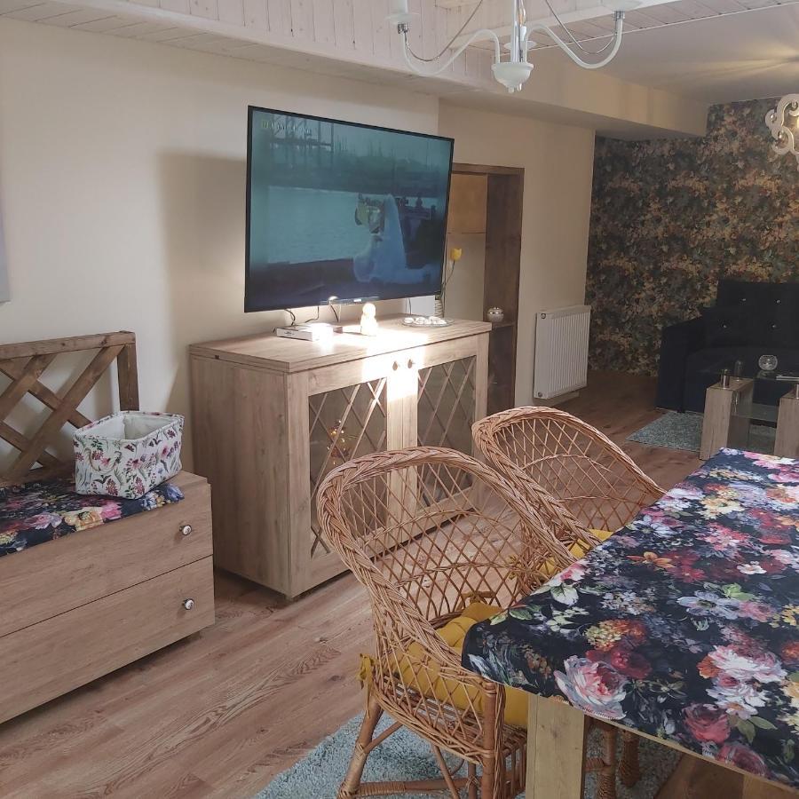 Nadmorskie Apartamenty Ustka Exterior foto