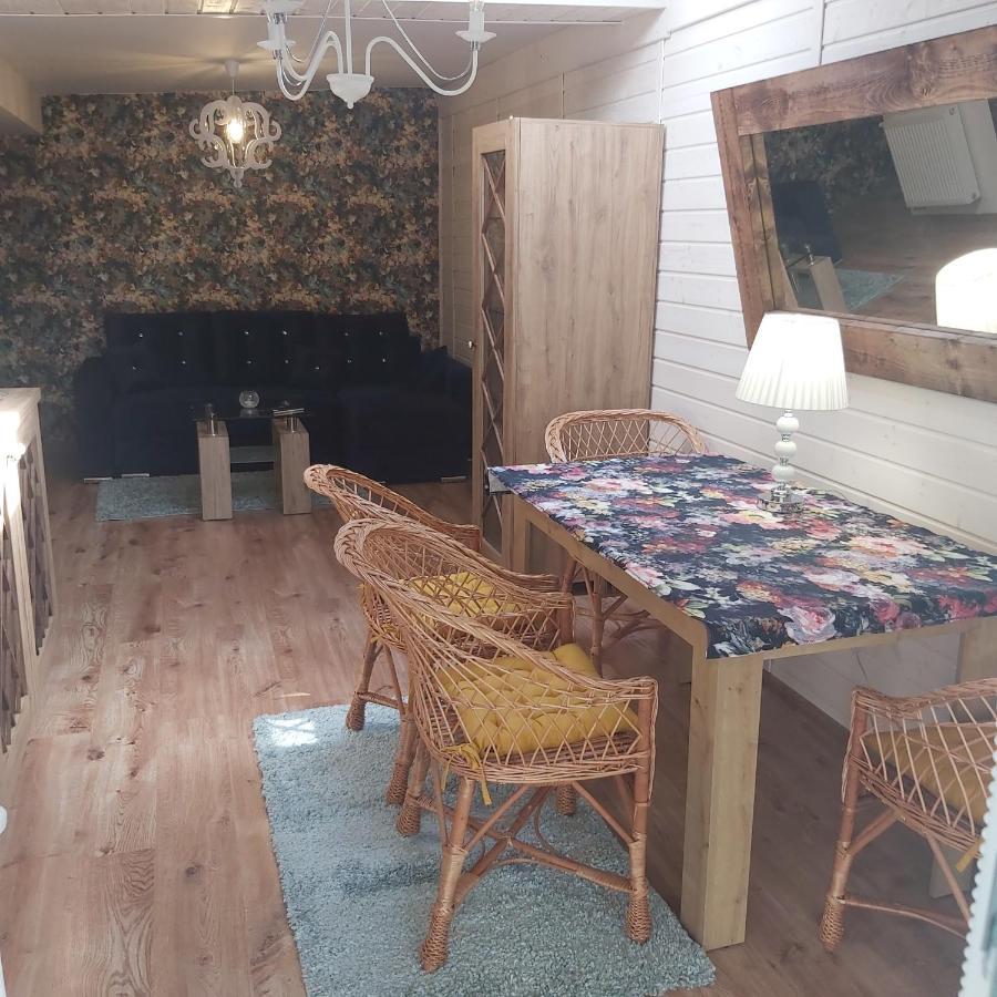 Nadmorskie Apartamenty Ustka Exterior foto